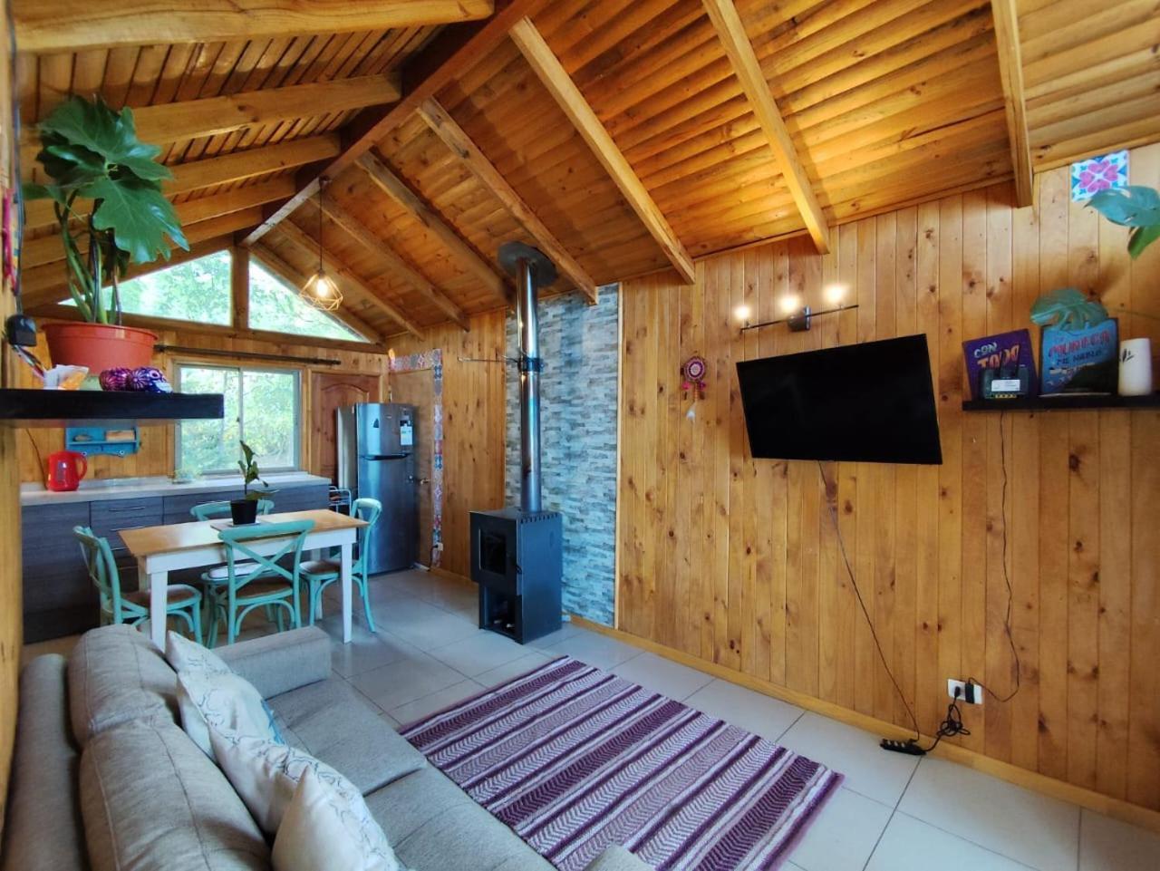 Chalet Ayalén Con Vista Al Pucón